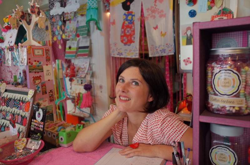 vente-MANDELIEU LA NAPOULE-min_shop_woman_craft_business_color-135528